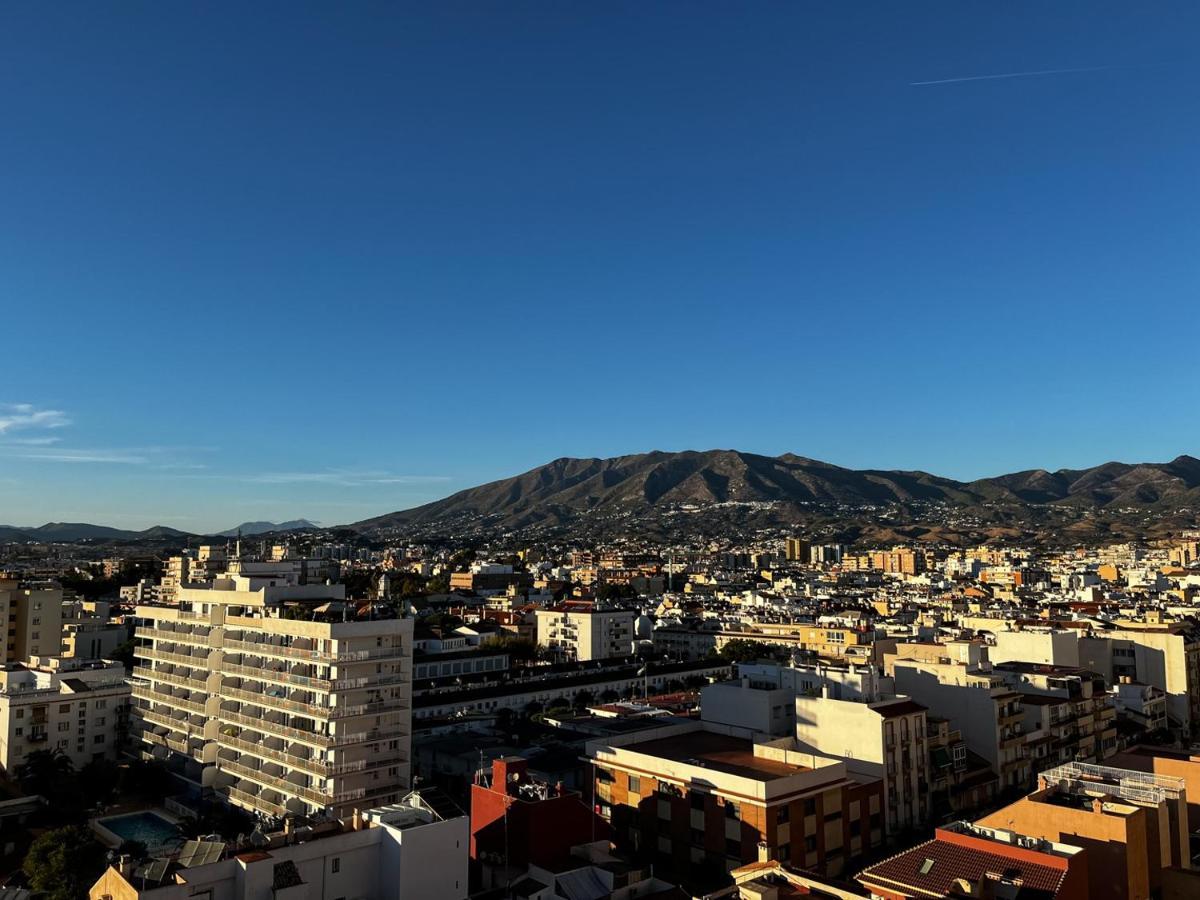 Perla 5, Primera Linea De Playa Y Centrico Apartment Fuengirola Exterior photo